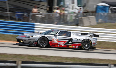David Murry, Anthony Lazzaro og Colin Braun får i år byttet rundt på cifrene i startnummeret på Robertson Racing's Ford GT racer - fra 40 til 04!